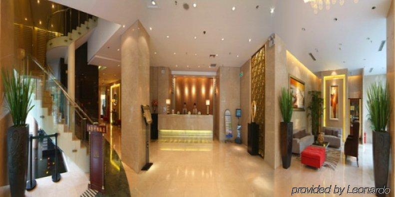Отель Voco Nanjing Oriental Pearl Интерьер фото